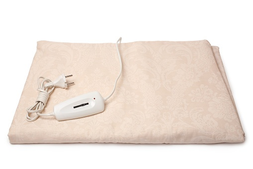 Electrical Safety Tips to Avoid Electric Blanket Hazards